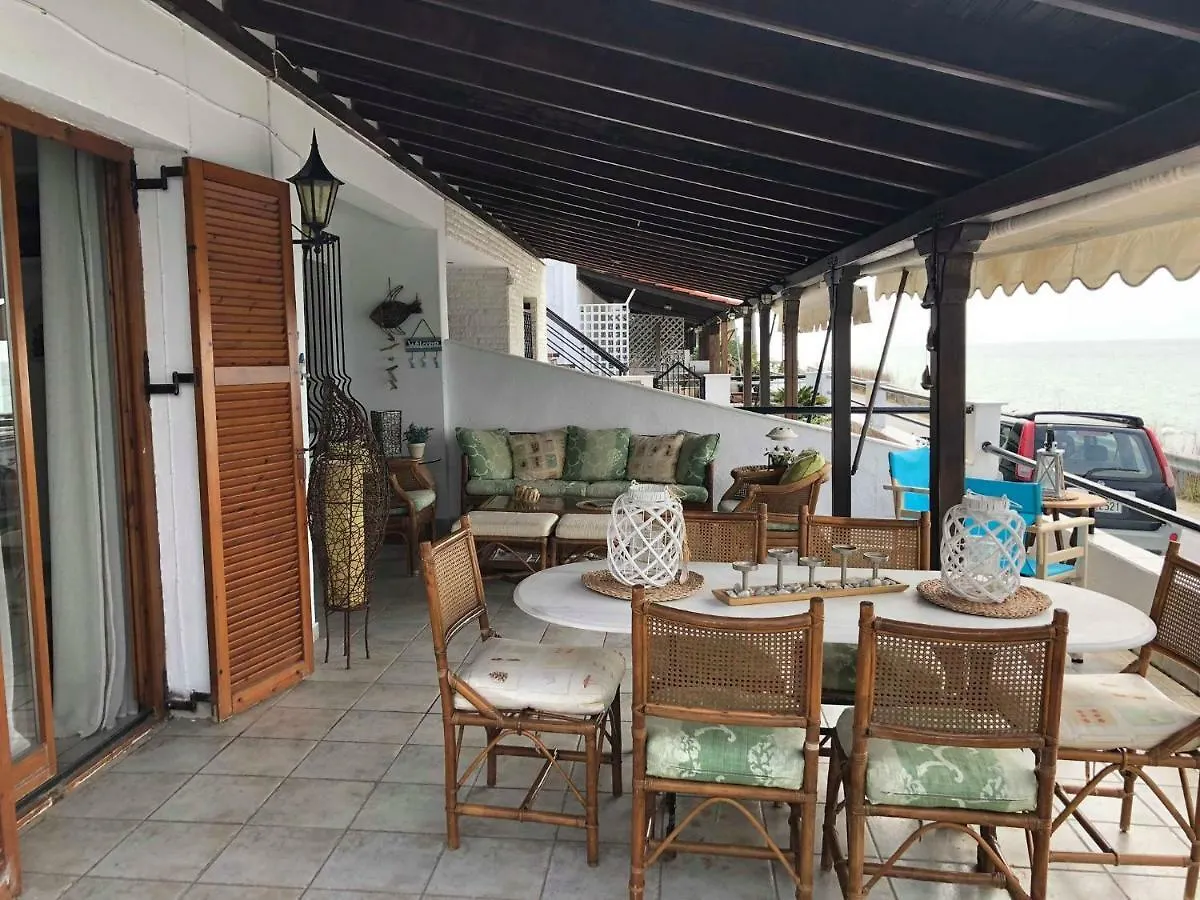 Superior, Comfortable Seaside Home With Amazing View Siviri Holiday home