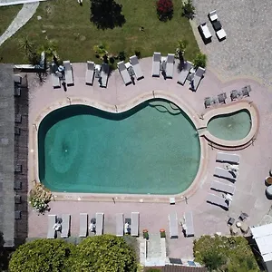 Hotel Jenny, Siviri
